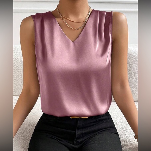 Luxe V neck sleeveless blouse - Picture 2 of 16